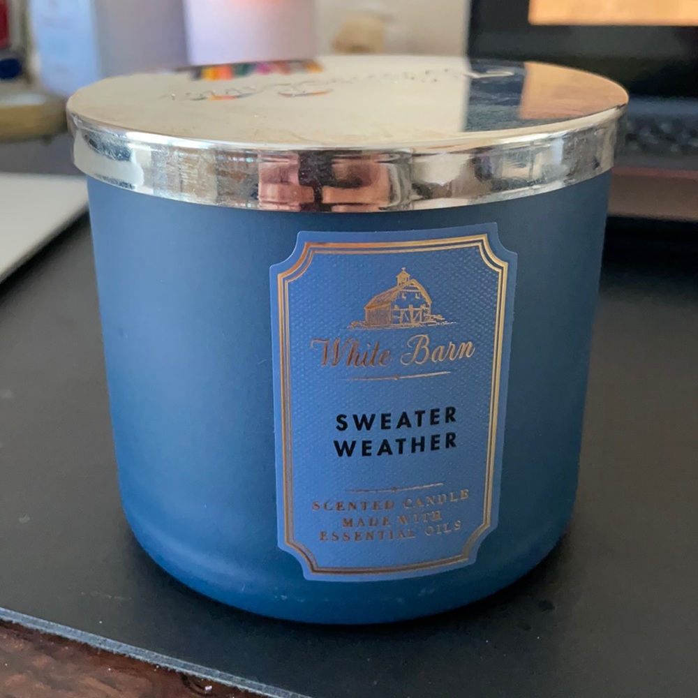 White Barn sweater weather candle, never used